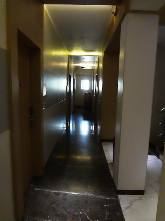 Hotel Galaxy Mumbai Exterior photo