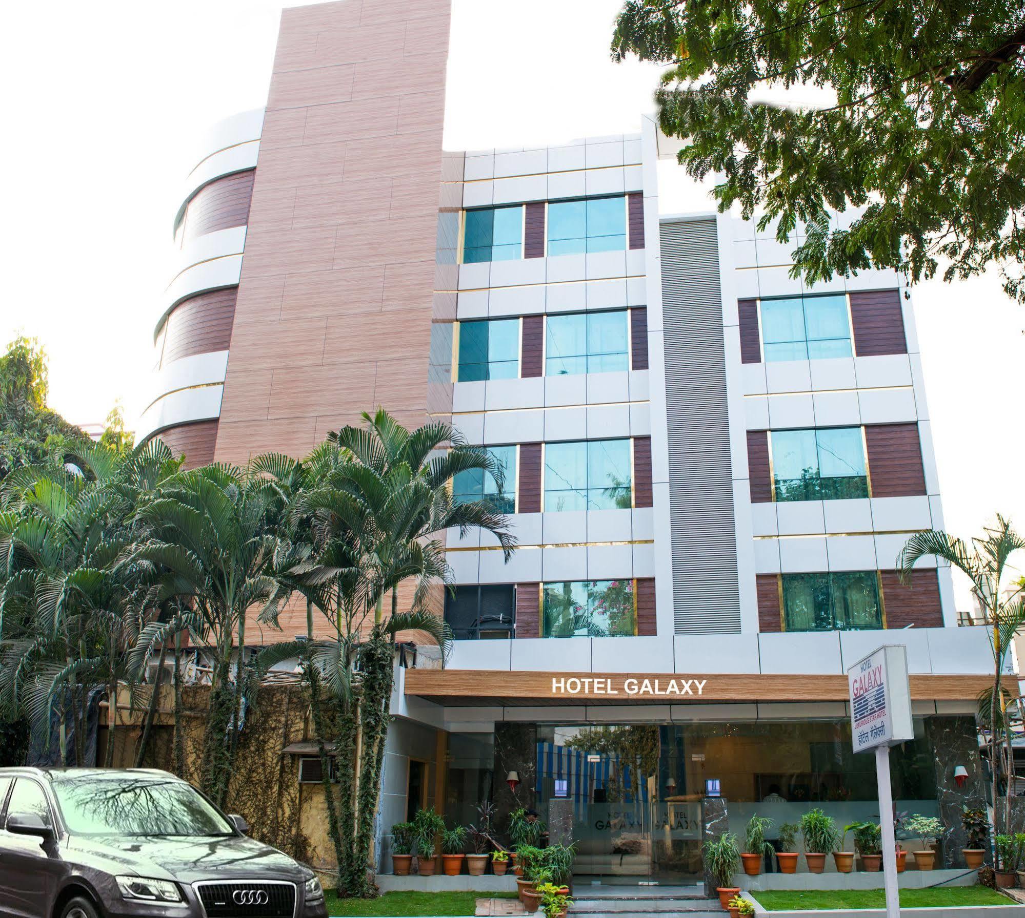Hotel Galaxy Mumbai Exterior photo